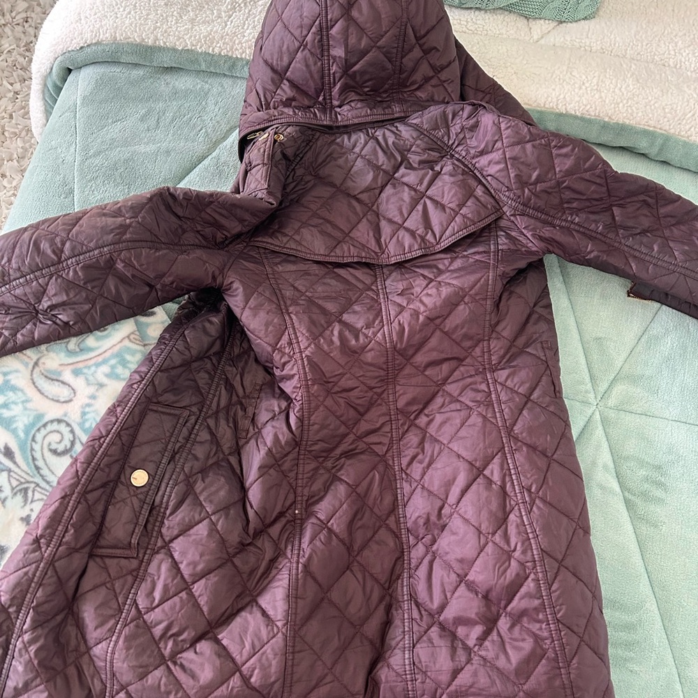 Burberry coat - Picture 7 of 10